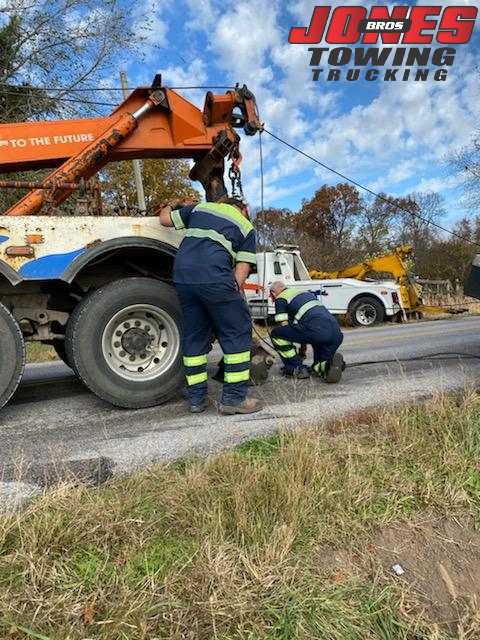 Heavy Towing Murphy Ford